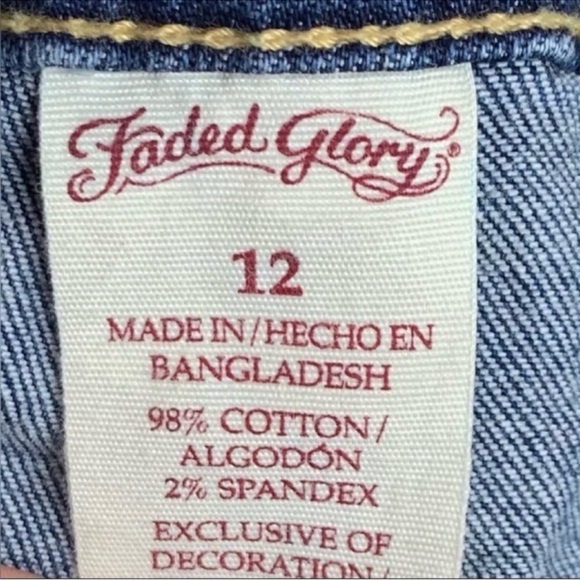 Faded Glory Size 12 Pinapple Embroidered Jean Shorts - Picture 4 of 4